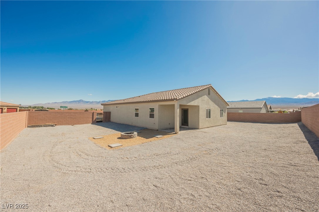 37 Late Harvest Avenue