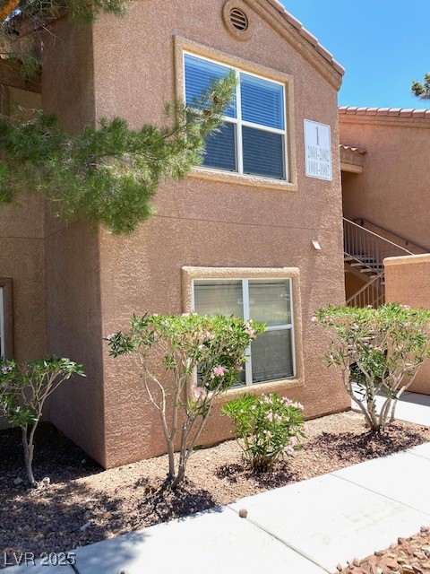 Las Vegas, Nevada 89147, United States, 2 Bedrooms Bedrooms, ,2 BathroomsBathrooms,Residential,Active,250185