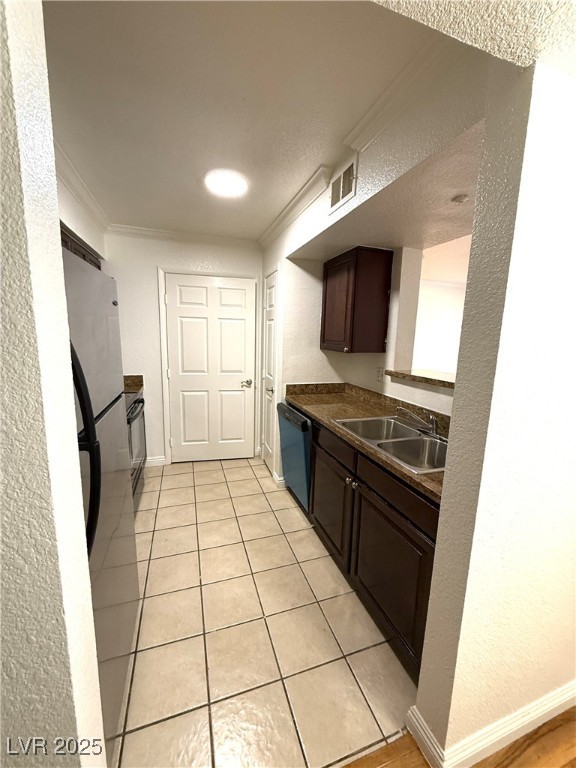Las Vegas, Nevada 89147, United States, 2 Bedrooms Bedrooms, ,2 BathroomsBathrooms,Residential,Active,250185