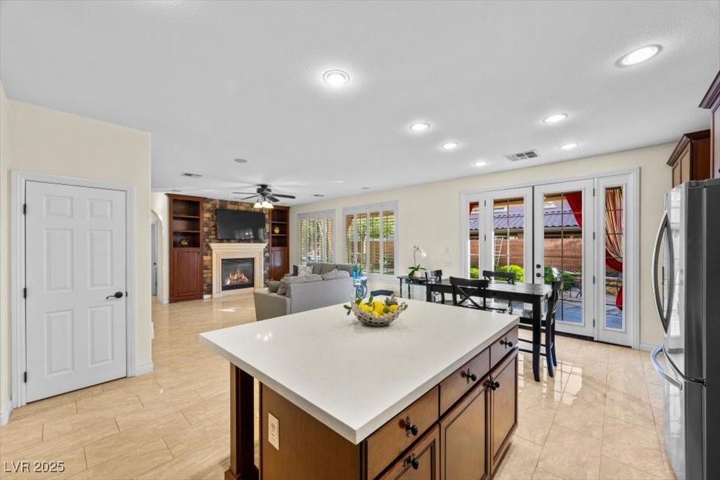 Las Vegas, Nevada 89178, United States, 4 Bedrooms Bedrooms, ,3 BathroomsBathrooms,Residential,Active,237233