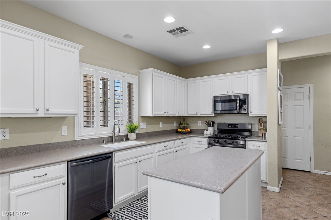176 Jay Porter Avenue, Henderson, Nevada image 10