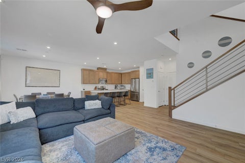 Townhouse For Sale - 2671 Kindswood Street<br/> Clark County, Henderson, NV 89044