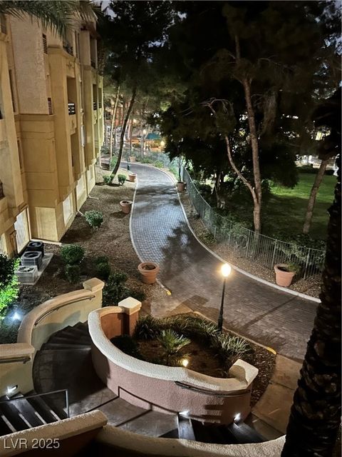 Photo of 230 E Flamingo Road #202, Las Vegas, NV 89169 (MLS # 2698701)