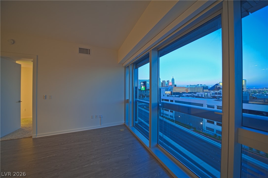 4471 Dean Martin Drive 705