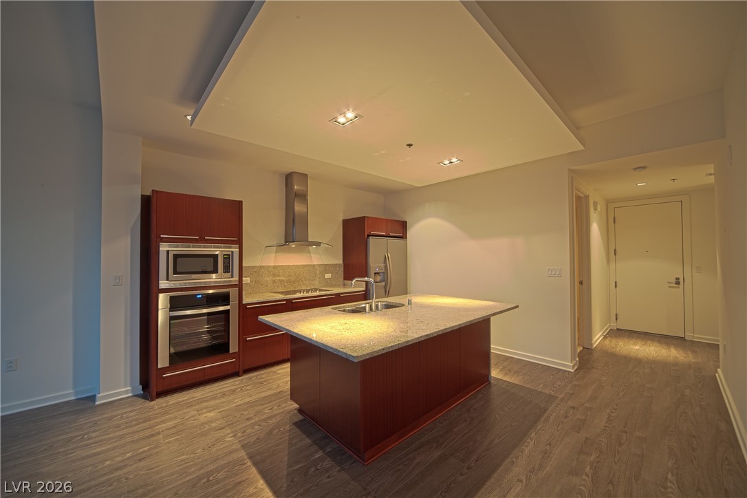 4471 Dean Martin Drive 705