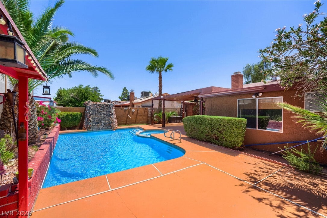 6712 Oak Valley Drive