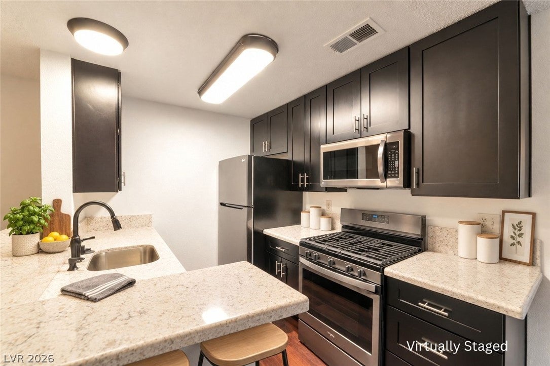 2200 S Fort Apache Road 1044