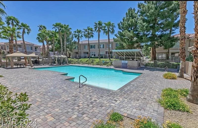 251 S Green Valley Parkway 2212