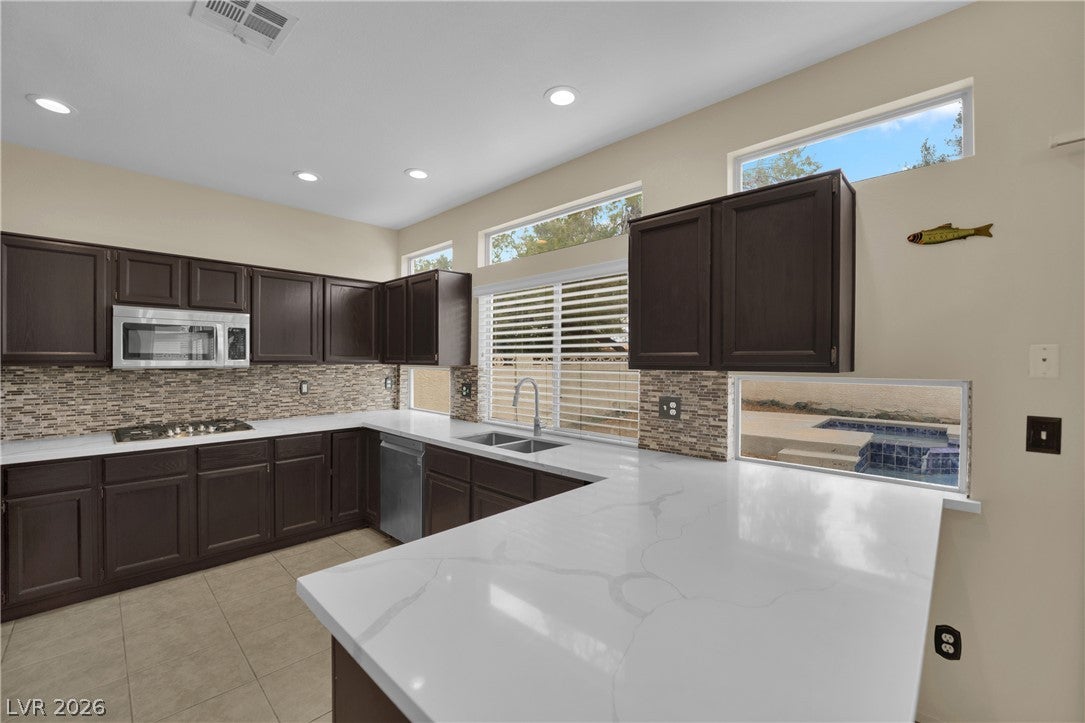 2106 Club Meadows Drive