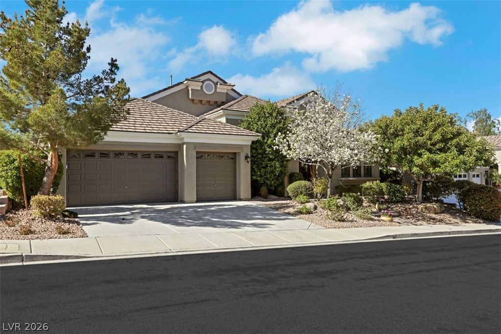 Photo of 2029 Poetry Avenue, Henderson, NV 89052 (MLS # 2764429)