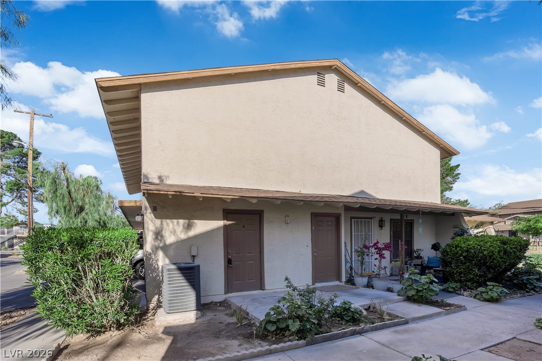 1453 Dorothy Avenue 4