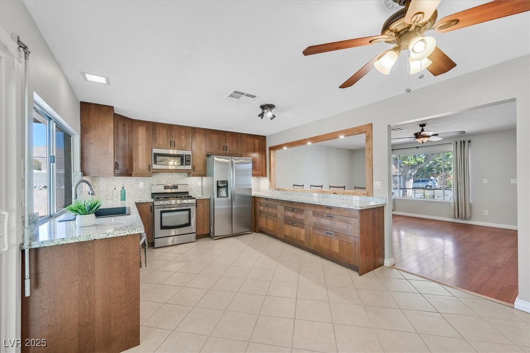 Las Vegas, Nevada 89142, United States, 3 Bedrooms Bedrooms, ,2 BathroomsBathrooms,Residential,Pending,119392