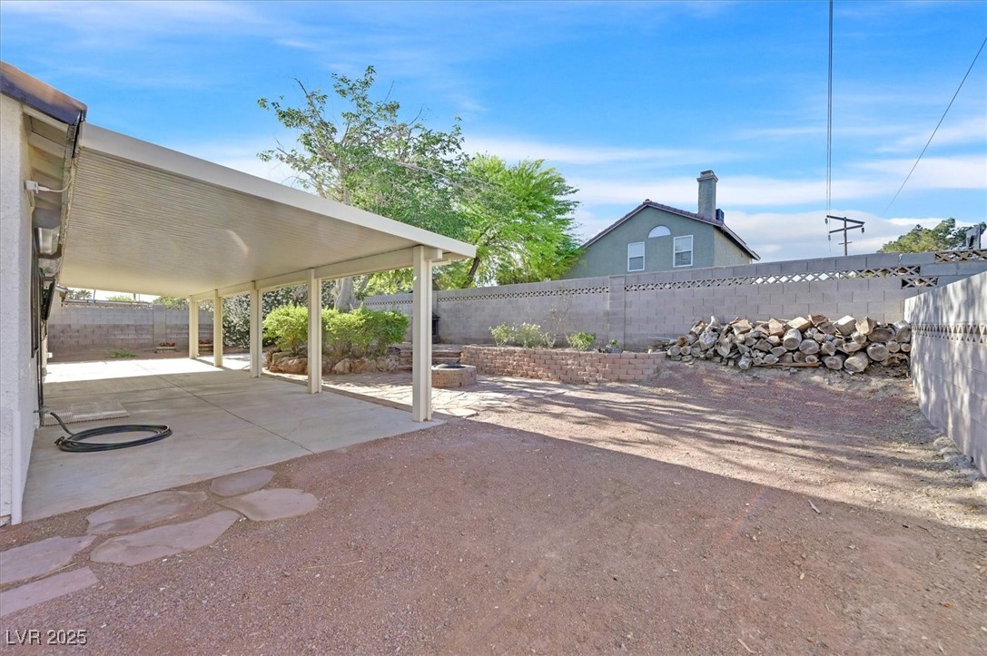 Las Vegas, Nevada 89142, United States, 3 Bedrooms Bedrooms, ,2 BathroomsBathrooms,Residential,Pending,119392