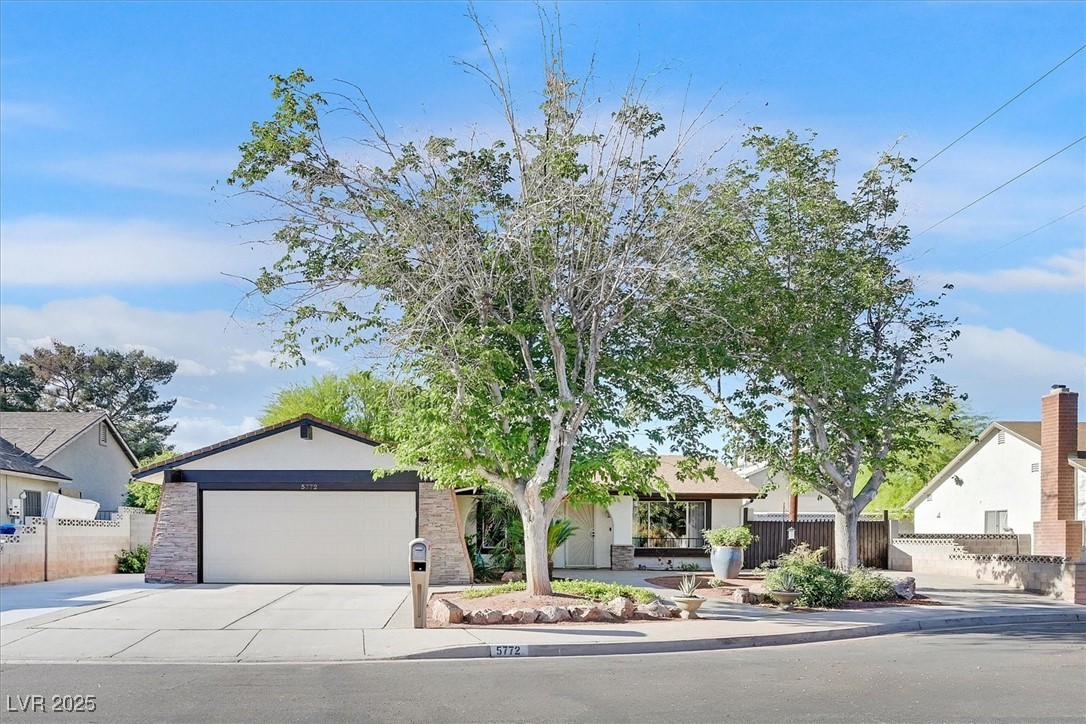 Las Vegas, Nevada 89142, United States, 3 Bedrooms Bedrooms, ,2 BathroomsBathrooms,Residential,Pending,119392 Las Vegas, Nevada 89142, United States, 3 Bedrooms Bedrooms, ,2 BathroomsBathrooms,Residential,Pending,119392