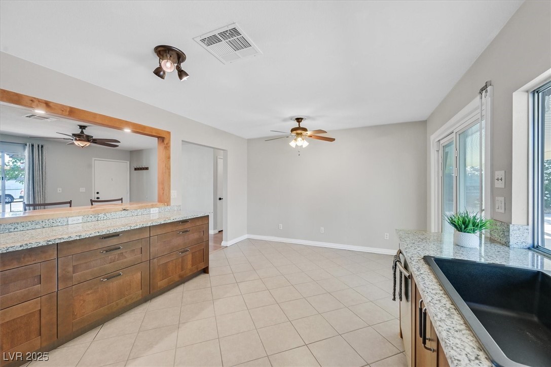 Las Vegas, Nevada 89142, United States, 3 Bedrooms Bedrooms, ,2 BathroomsBathrooms,Residential,Pending,119392