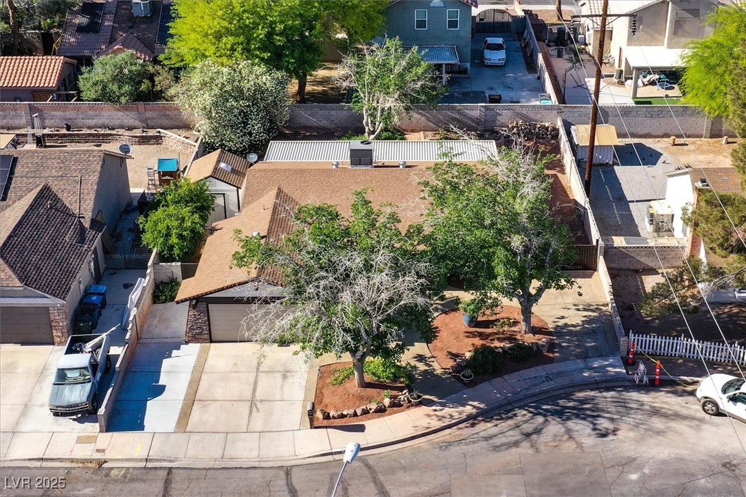 Las Vegas, Nevada 89142, United States, 3 Bedrooms Bedrooms, ,2 BathroomsBathrooms,Residential,Pending,119392