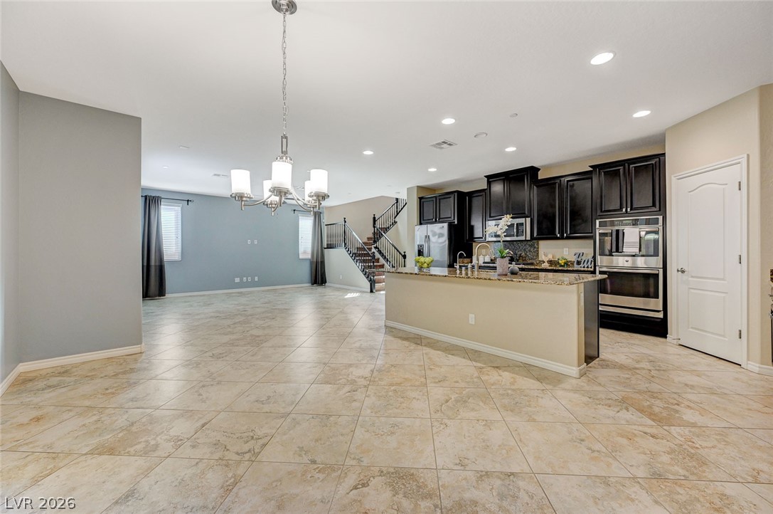 2894 Shining Sun Way