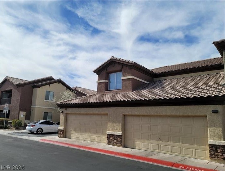 8324 W Charleston Boulevard 2033