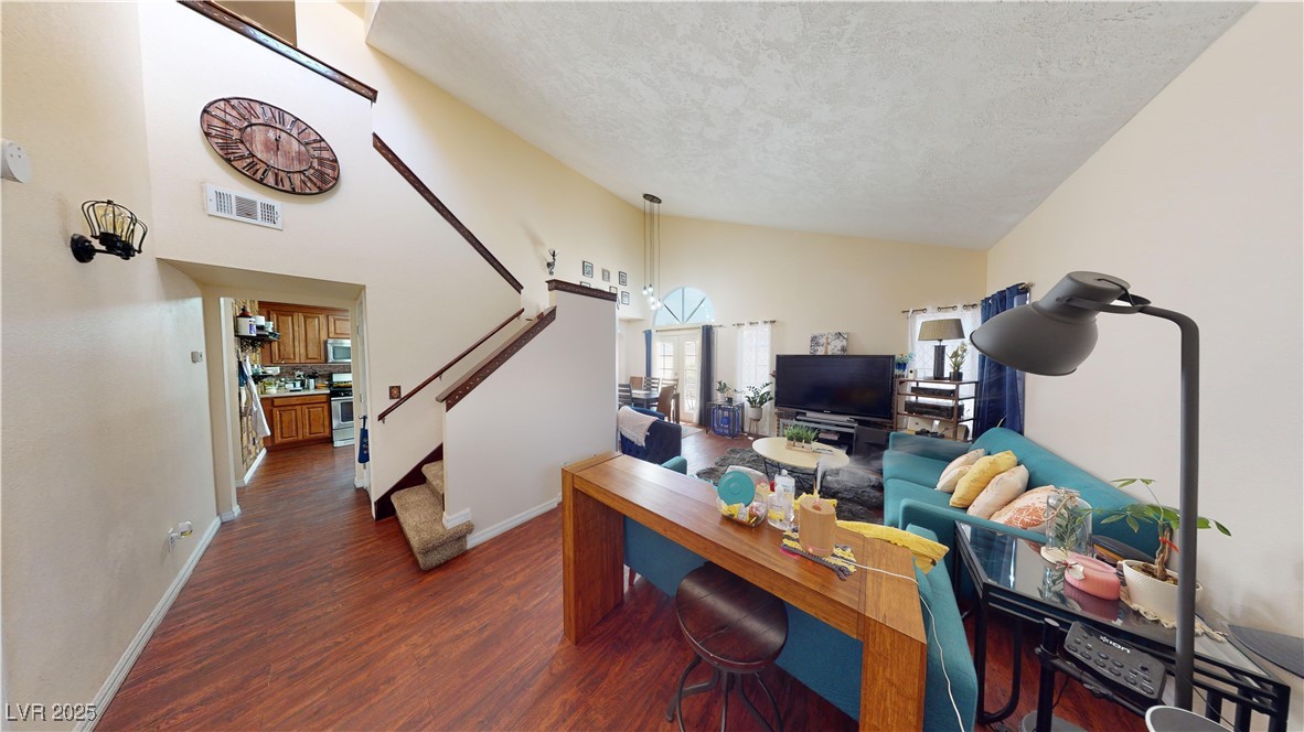 7164 Paradise Bay Drive
