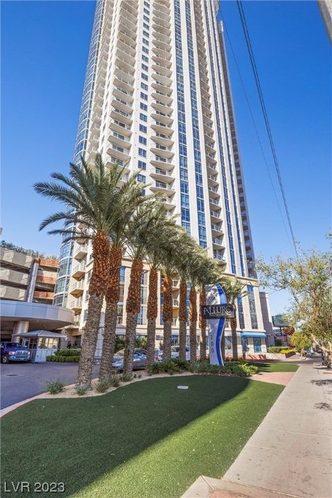 Photo of 200 W Sahara Avenue #2508, Las Vegas, NV 89102 (MLS # 2516658)