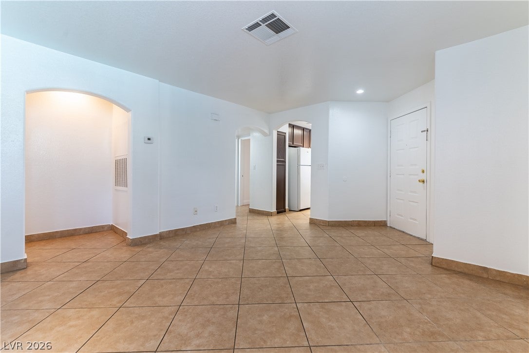 1560 JAMIELINN Lane 101