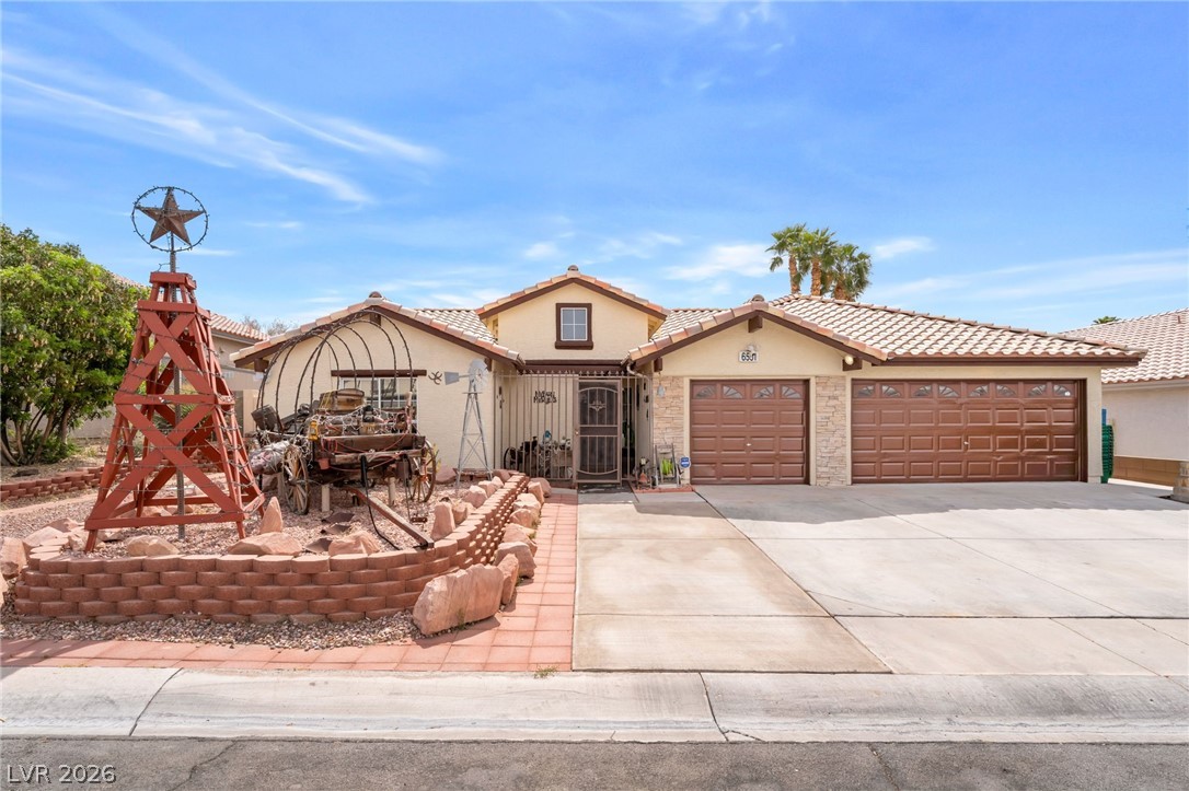 6551 Caddington Avenue