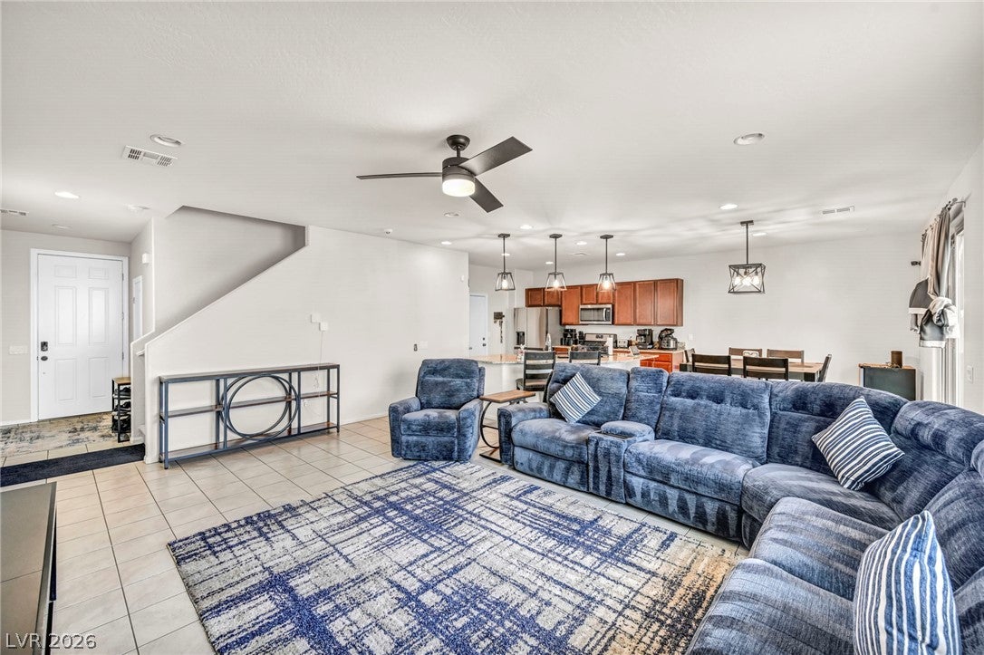 5612 Hill Cliff Court