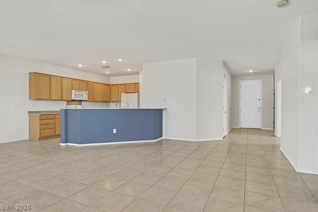 2223 Twin Falls Drive