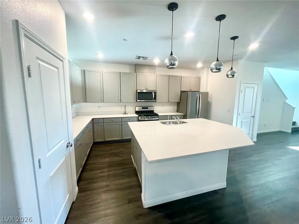 3250 Palindrome Avenue