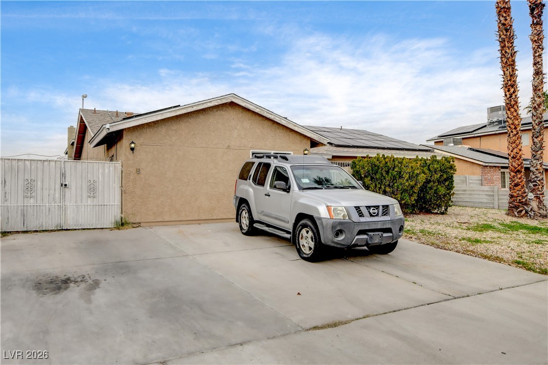 1832 Goose Creek Place