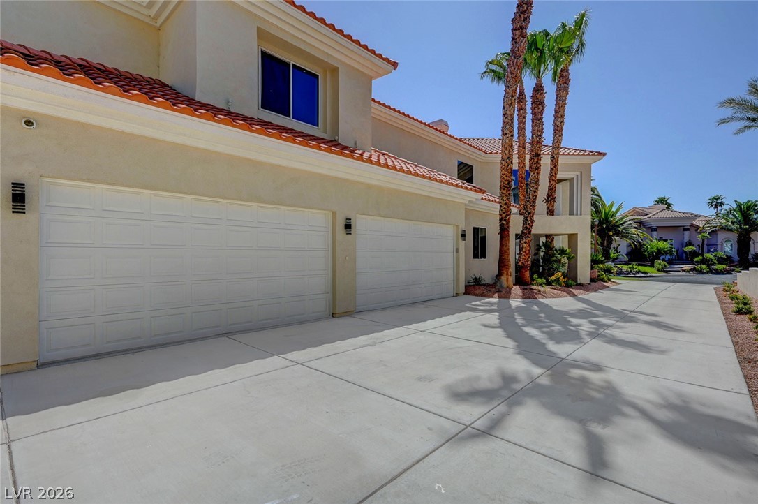 8100 Tiara Cove Circle