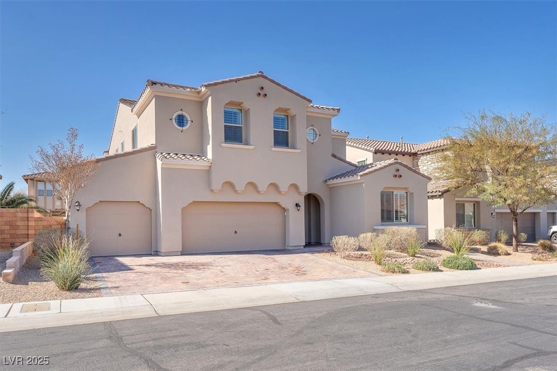 505 Punto Vallata Drive