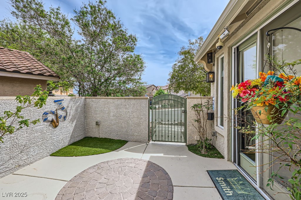 215 Sunset Shower Drive, Henderson, Nevada image 28