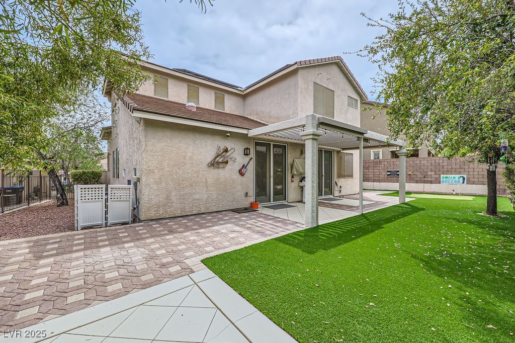 215 Sunset Shower Drive, Henderson, Nevada image 26