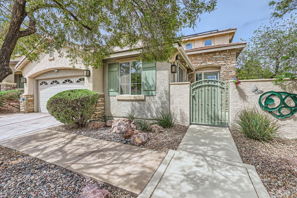 215 Sunset Shower Drive, Henderson, Nevada image 3
