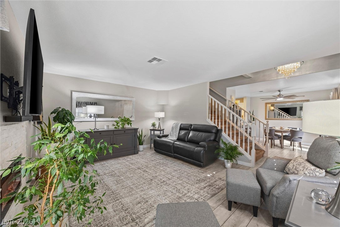 8212 Diamond Star Court