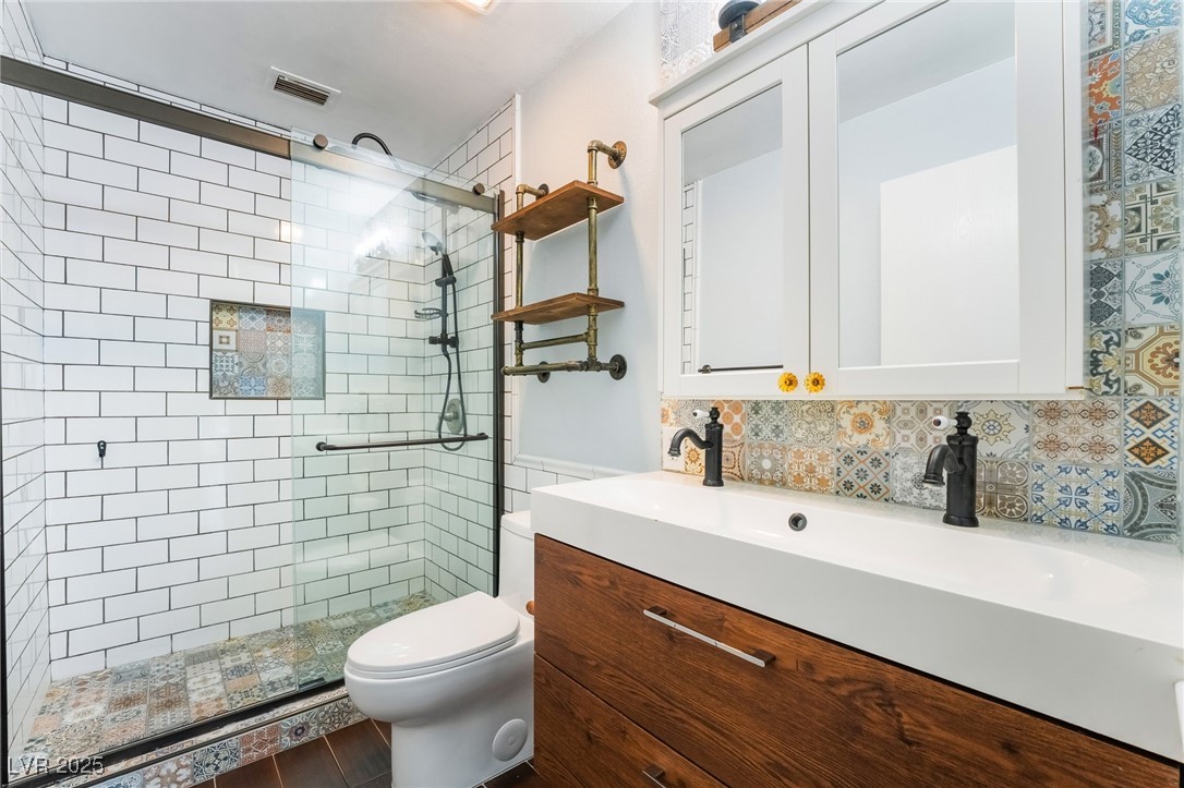 Henderson, Nevada 89074, United States, 2 Bedrooms Bedrooms, ,2 BathroomsBathrooms,Residential,Active,80484