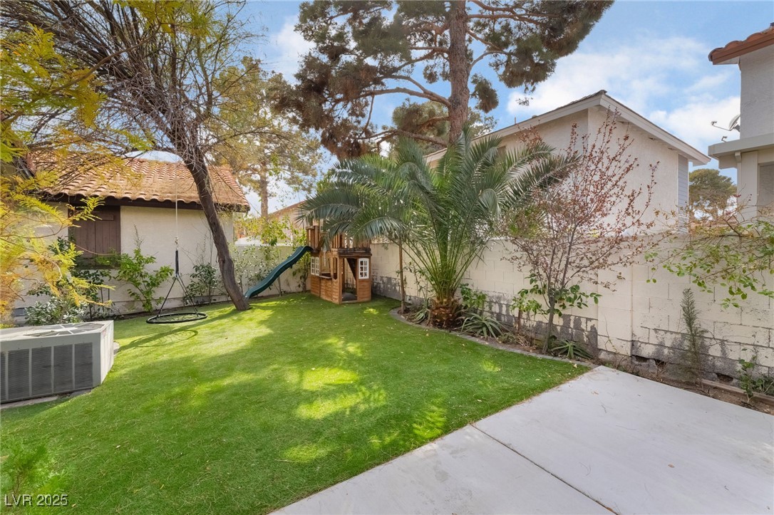 Henderson, Nevada 89074, United States, 2 Bedrooms Bedrooms, ,2 BathroomsBathrooms,Residential,Active,80484