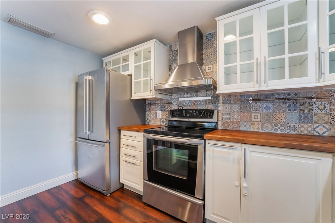 Henderson, Nevada 89074, United States, 2 Bedrooms Bedrooms, ,2 BathroomsBathrooms,Residential,Active,80484