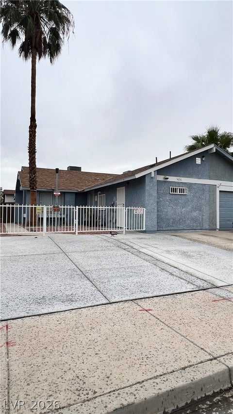 Townhouse For Sale - 5656 Sea Breeze Avenue<br/> Las Vegas, NV 89110
