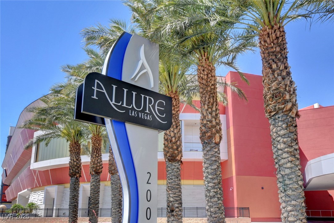 200 W Sahara Avenue 3009