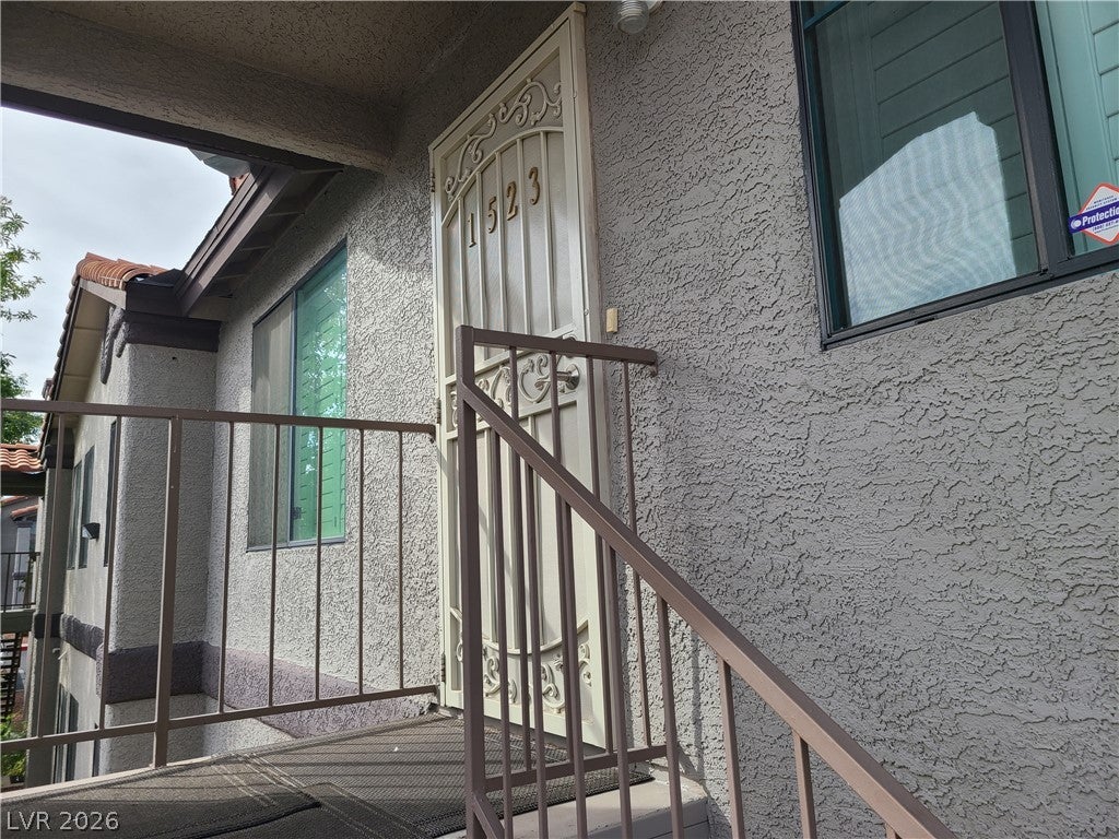 1575 E Warm Springs Road 1523