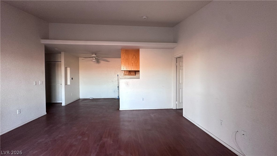 4730 E Craig Road 2072