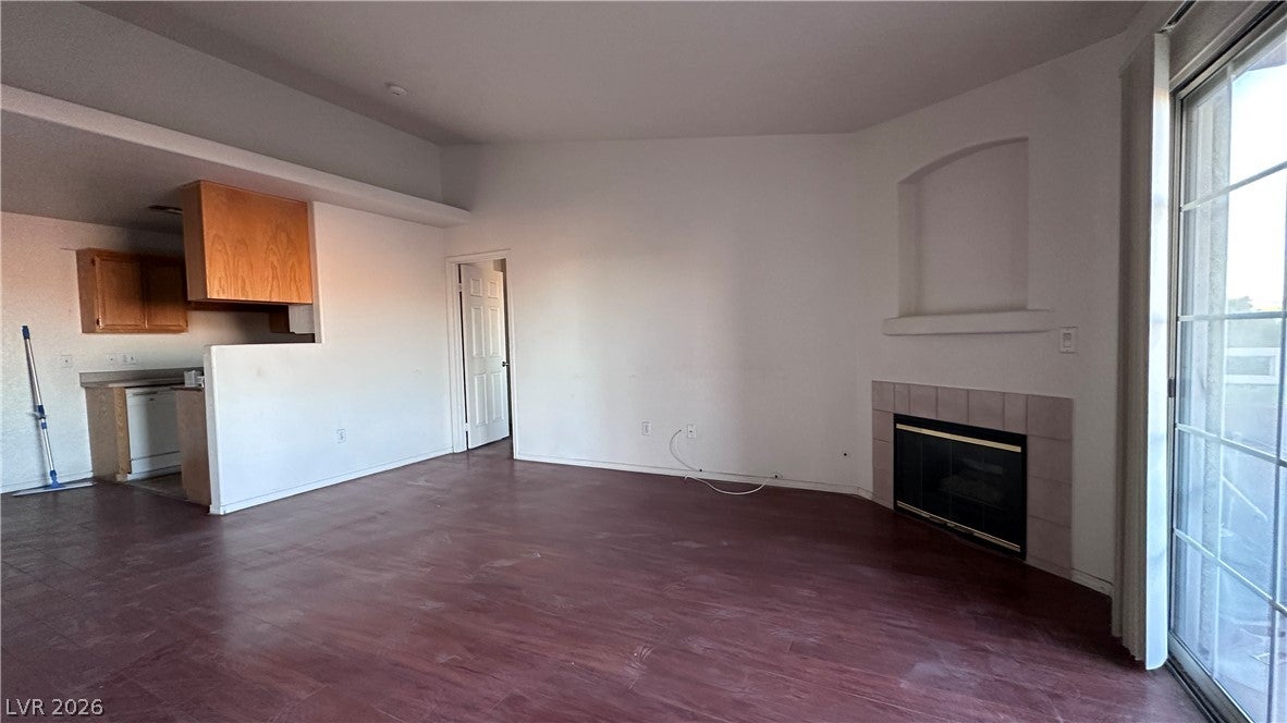 4730 E Craig Road 2072