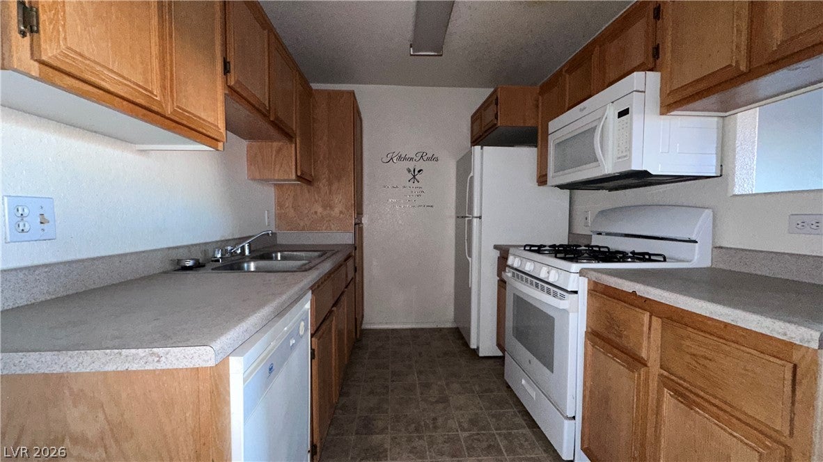 4730 E Craig Road 2072