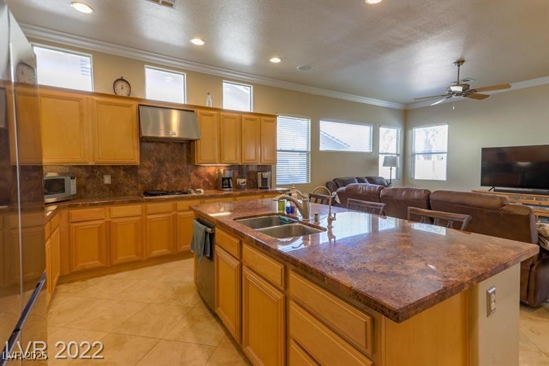 2740 Carolina Blue Avenue, Henderson, Nevada image 1