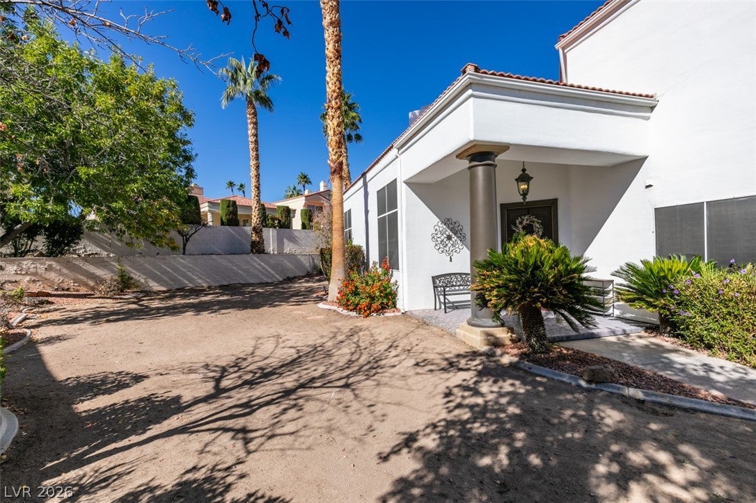 227 Drysdale Circle