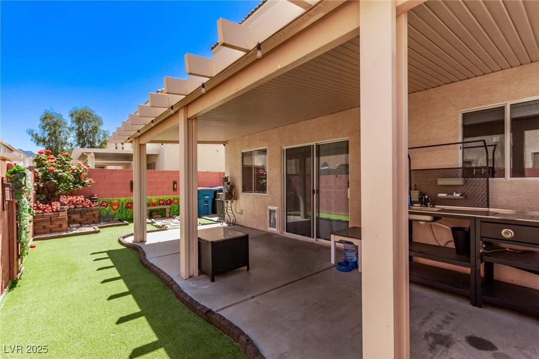 730 Peregrine Falcon Street, Henderson, Nevada image 28