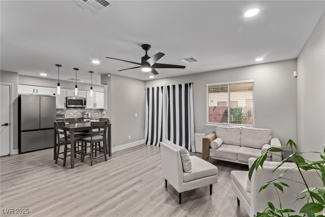 730 Peregrine Falcon Street, Henderson, Nevada image 5