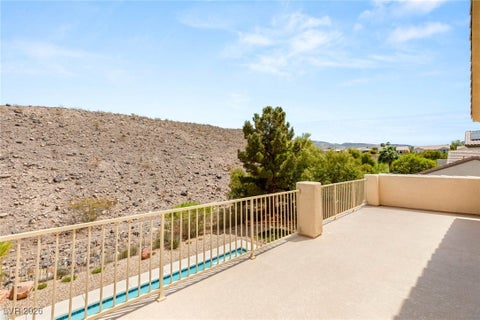 Tiny photo for 17 Morninglow Pass, Henderson, NV 89052 (MLS # 2749714)